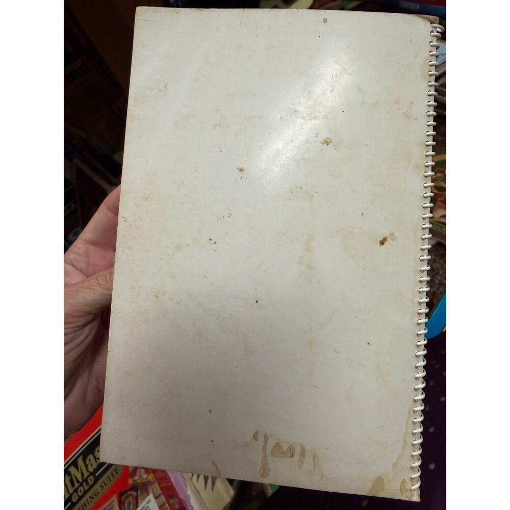 Vintage Gates Mills Ohio Cookbook Spiral Bound How To Cook a Fox Cover Recipes - Picture 11 of 12